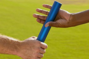 中超联赛国足惨败 技术复盘指出不足，国足打中超方案详情