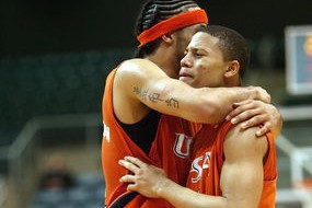 篮球运动员专项技术动作视频教学课程开发，篮球专业技术动作