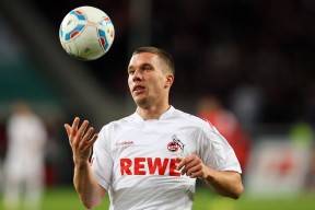 中国足球职业联赛赞助商合作模式创新，中国足球赞助商品牌有哪些