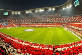 “尼古拉斯·桑特基：阿根廷美洲狮队的后场指挥官，未来展现更强实力”